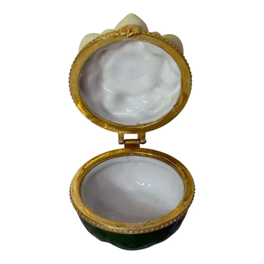 Vintage 90's Lotus Flower Hinged Porcelain Trinket Box Figurine 2.5